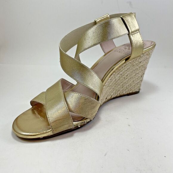 Vince Camuto Slip On Espadrilles 3.5 in Heels Women's 9M Gold Wedge Stretch Band - Picture 1 of 15